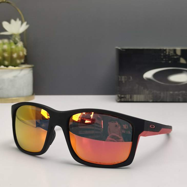 Picture of Oakley Sunglasses _SKUfw66123905fw